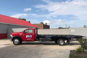 Equipment Hauling in East Peoria Illinois