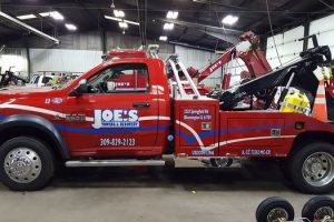 Semi Truck Towing in Peoria Illinois